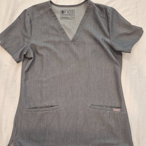 FIGS EUC Women's Graphite Color Casma XS and Kade XSP Bundle - Picture 2 of 8